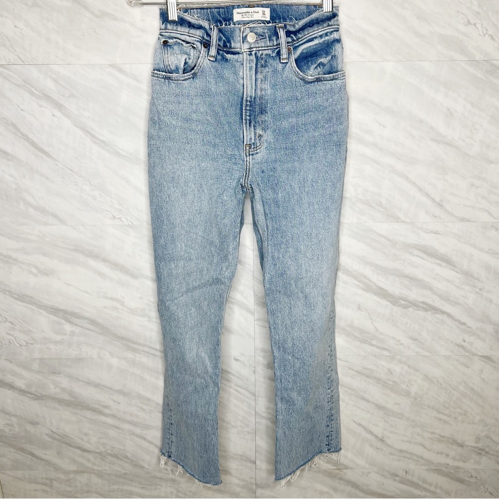 Abercrombie & Fit The 90’s Straight Ultra High Rise 24/00